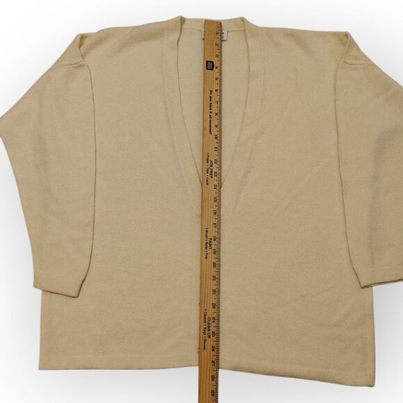 St. John Cream Cardigan Sweater V-Neck Long Sleeve Sz XL - Picture 4 of 7